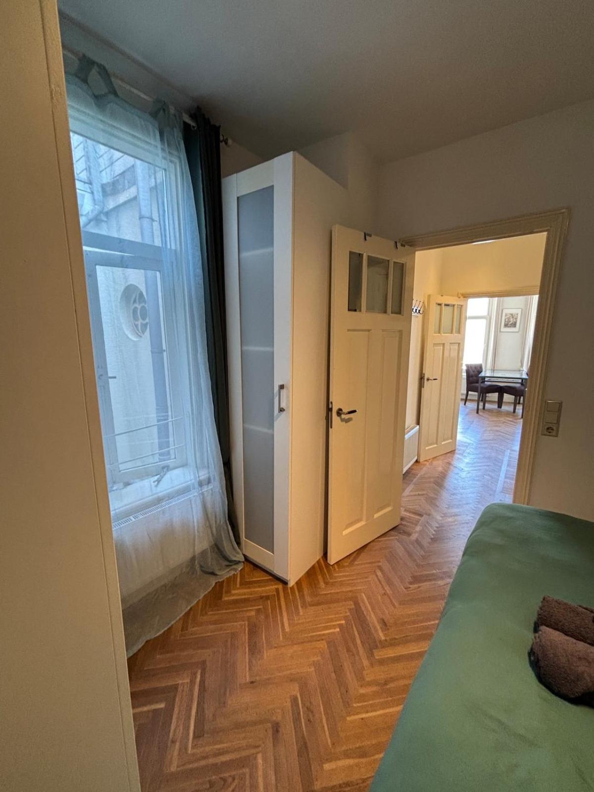 By The Appartement Den Haag